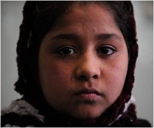 Afghan Girls Learning to Dream of a Different Future Afghan Girls Learning to Dream of a Different Future