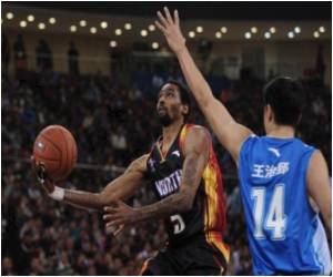 Noise at Basketball Games may Cause Hearing Loss: Expert
Noise at Basketball Games may Cause Hearing Loss: Expert