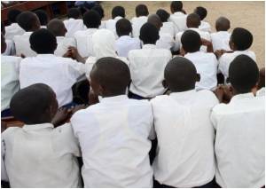 Dead Lizard Found in Mid-Day Meal at a School in Bihar; Nearly 100 Children Sick