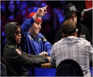 New Vegas Casino Complex Gambles To Recover New Vegas Casino Complex Gambles To Recover