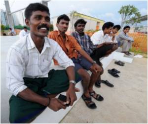 Majority of Americans Think Immigrants Should Learn to Speak English