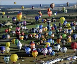 Two New Records Set By Hot-air Balloon Festival in France Two New Records Set By Hot-air Balloon Festival in France
