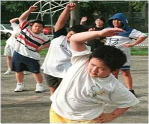  Signs of Ill Health Include Dull Hair, Brittle Nails