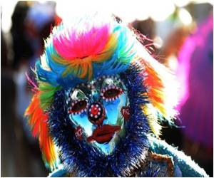 Rio Carnival Parade Kicks Off Rio Carnival Parade Kicks Off