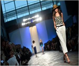 Creative Director of Balenciaga Hauls Brooklyn into New York Fashion Week Creative Director of Balenciaga Hauls Brooklyn into New York Fashion Week