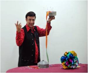 Magic Trick Sheds Light on Neuroscience of Illusion Magic Trick Sheds Light on Neuroscience of Illusion