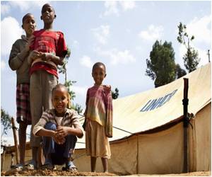 Uneasy Peace for Rwandans Living With the Killer Next Door