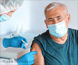 Flu and Heart Disease: Here's Why You Should Get Your Flu Shot
Flu and Heart Disease: Here's Why You Should Get Your Flu Shot