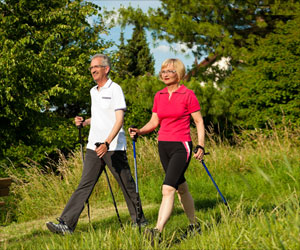 100 Steps in 1 Minute Are Beneficial for Patients With Heart Failure