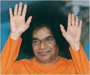 Sathya Sai Baba Dies of Multi-Organ Failure – No Miracle Happened as the End Came in ICU