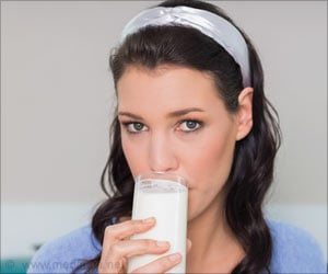 Drinking Milk While Breastfeeding may Decrease the Child's Food Allergy Risk
