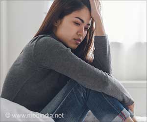 Early Menopause Linked to Higher Breast and Ovarian Cancer Risk