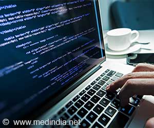  How Digital Life Could Be Affecting Your Fertility