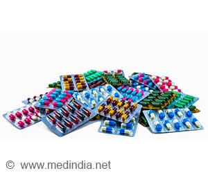 Ibuprofen & Paracetamol Found to Fuel Antibiotic Resistance, New Study Warns