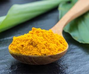 Treatment-Resistant Cancer Cells - Curcumin Nanoparticles In For the Kill