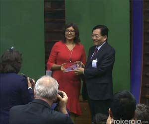 Sikkim CM Asks for Global Effort to Make Agriculture Organic by 2050, Receives UN Award Sikkim CM Asks for Global Effort to Make Agriculture Organic by 2050, Receives UN Award