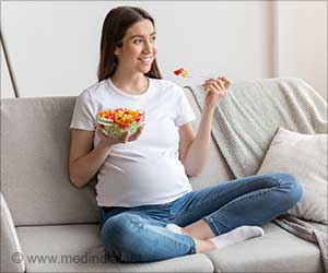 Mediterranean Diet May Ease Preeclampsia Risk in Pregnant Women