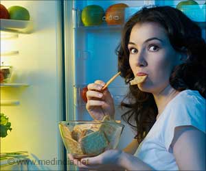 Why Can't I Stop Eating? 14 Reasons Behind Constant Hunger