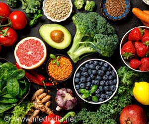 Top 8 Superfoods for Blood Purification and Detoxification