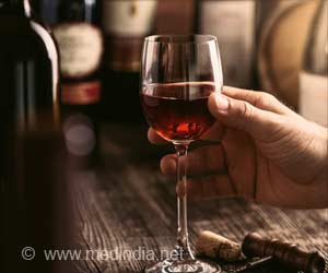 Wine may Reduce Plaque Build-up in Arteries of Diabetic Patients