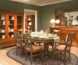 Simple 5 Monsoon Tips to Safe Guard Your Wooden Furniture