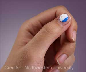World's Smallest Wireless Wearable Sensor can Monitor Exposure to Harmful UV Rays